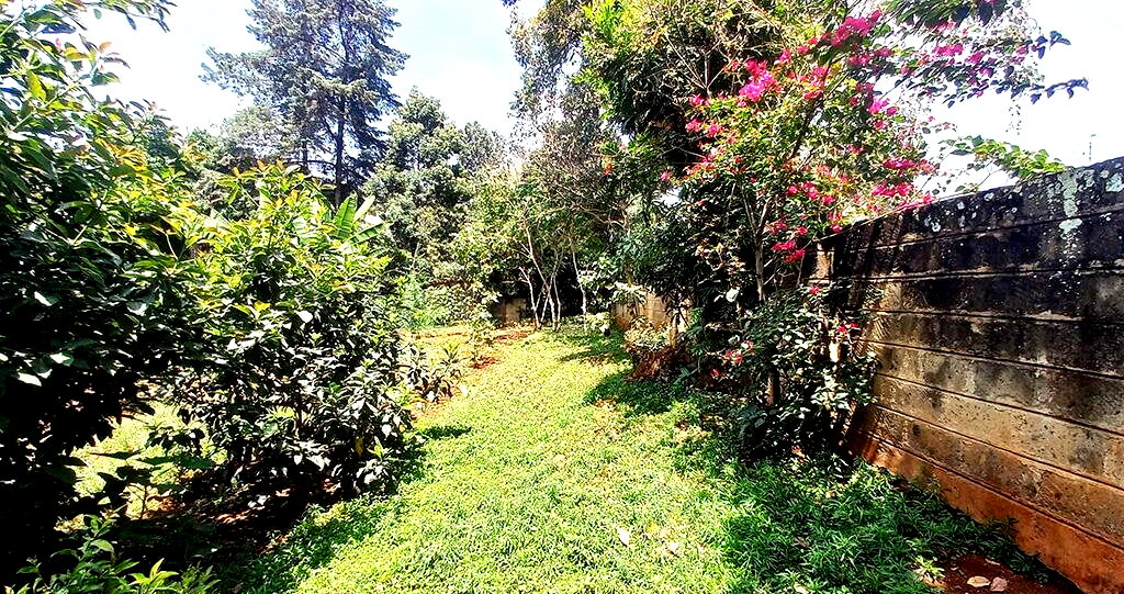 0.36 Acre Lavington Plot for KSh 75M