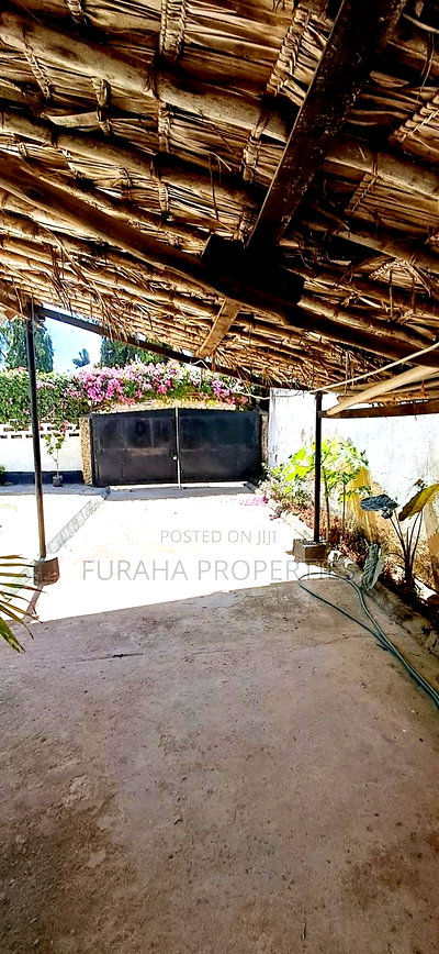 3bdrm Maisonette in Mtwapa for sale - Image 5