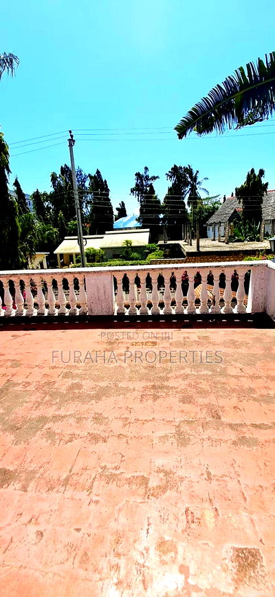 3bdrm Maisonette in Mtwapa for sale - Image 10