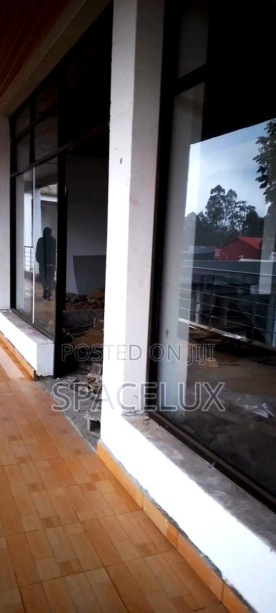 Modern Mall Shops - Image 4