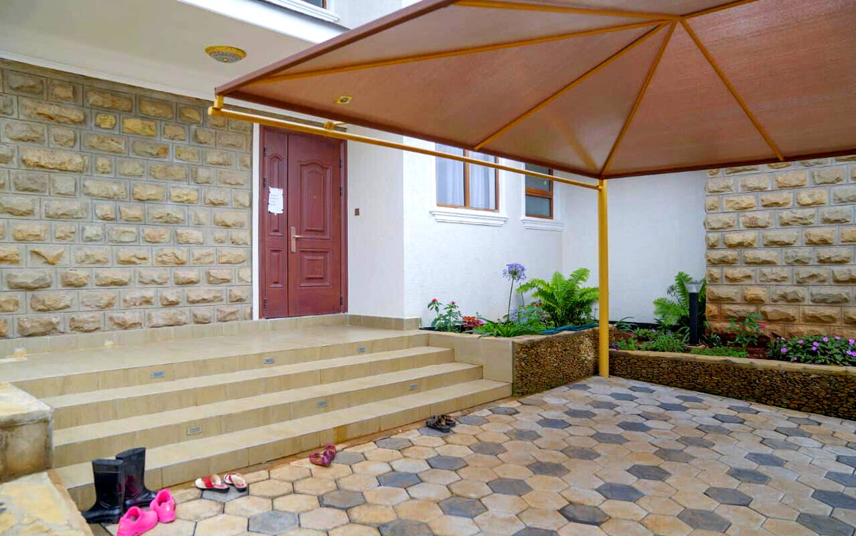 4BR All-Ensuite Townhouse in Migaa Golf Estate - Riabai
