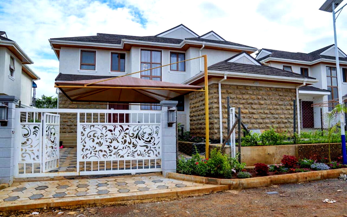 4BR All-Ensuite Townhouse in Migaa Golf Estate - Riabai