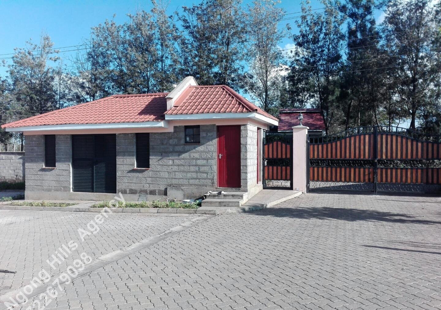 4BR Townhouse with DSQ & Private Garden - Matasia, Ngong