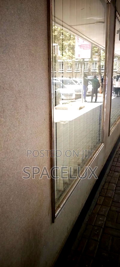 Shopping Complex - Image 4