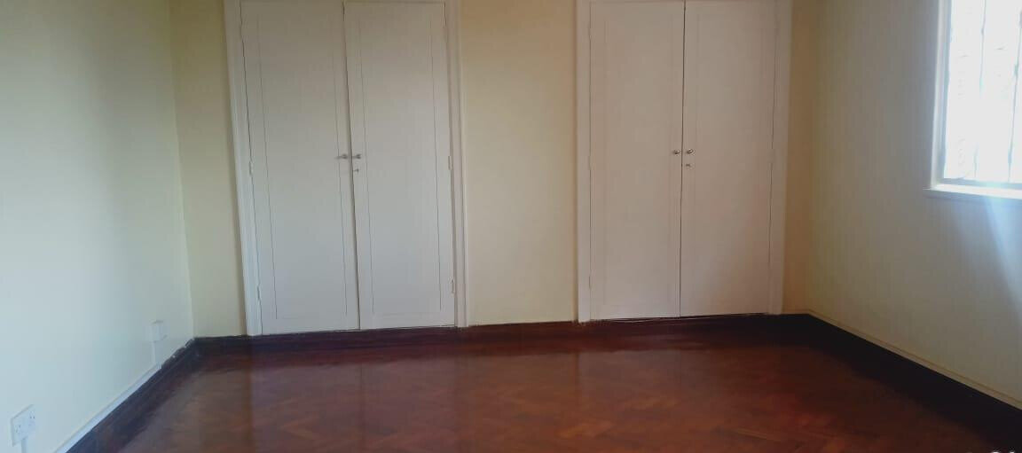 6-Ensuite Family Townhouse with Gym & Steam Room - Lavington