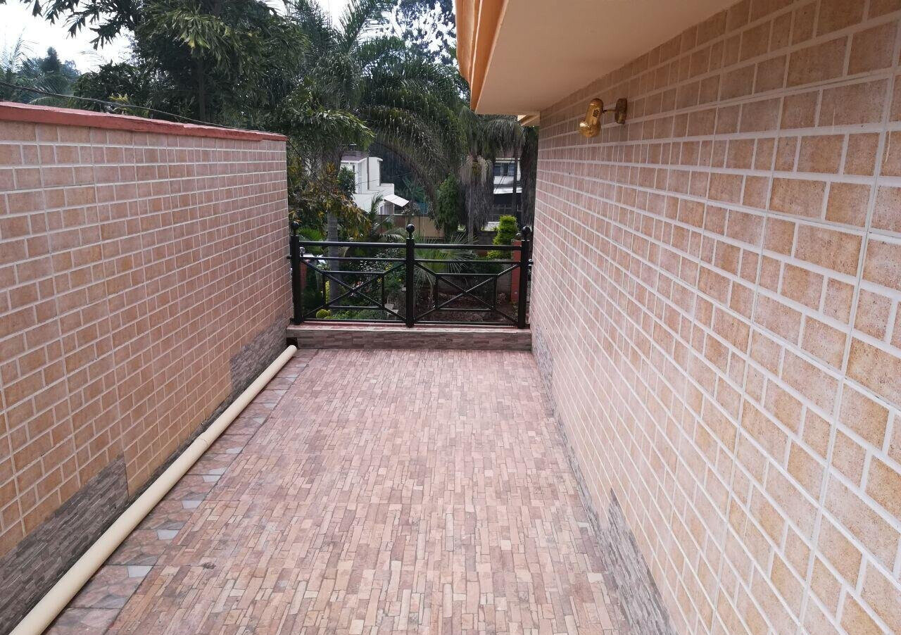 4-Ensuite Townhouse with 14 Units & Reliable Water - Westlands