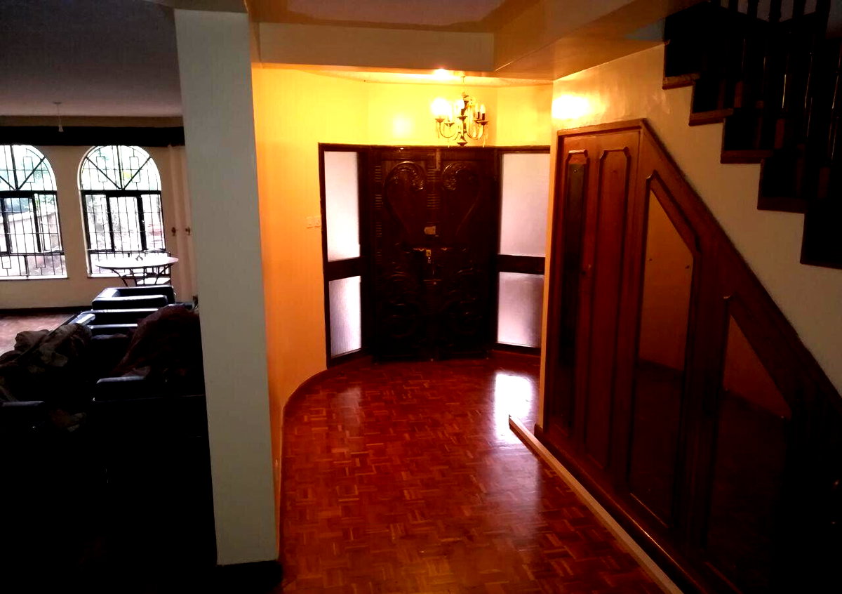 4-Ensuite Townhouse with 14 Units & Reliable Water - Westlands