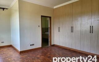 Luxury 5BR Villa at KSh 580K