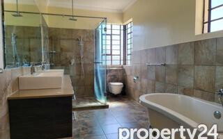 Luxury 5BR Villa at KSh 580K