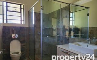 Luxury 5BR Villa at KSh 580K