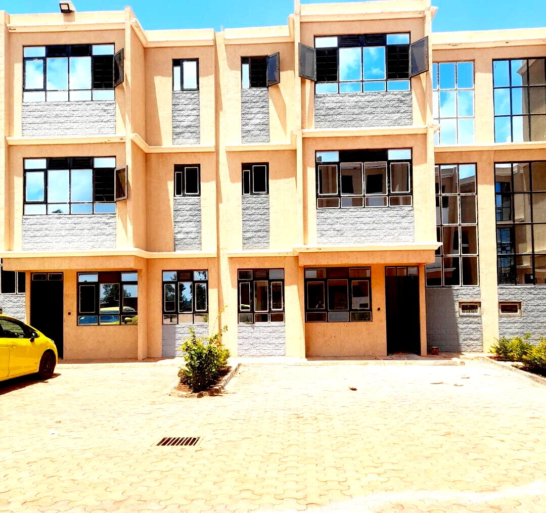4BR All-Ensuite Townhouse with Play Area & CCTV - Gikambura