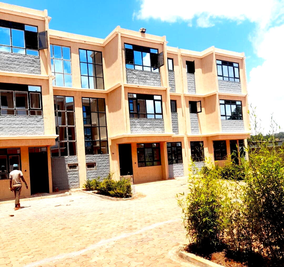4BR All-Ensuite Townhouse with Play Area & CCTV - Gikambura