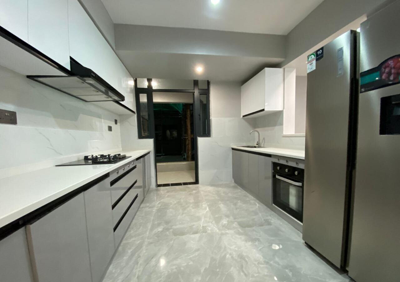 3BR Luxury Apartment with High-Speed Lifts & Custom Finishes - Kileleshwa