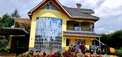 6bdrm Maisonette in Hillside for sale - Image 2