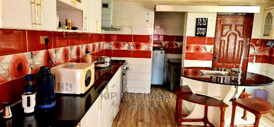 6bdrm Maisonette in Hillside for sale - Image 11