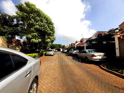 4bdrm Maisonette in Phenom Estate for sale - Image 5