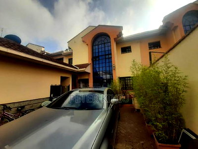 4bdrm Maisonette in Phenom Estate for sale - Image 3