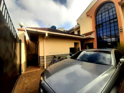 4bdrm Maisonette in Phenom Estate for sale - Image 4
