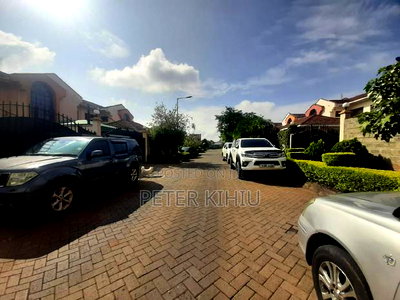 4bdrm Maisonette in Phenom Estate for sale - Image 11