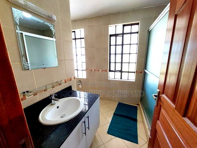 Furnished 5bdrm Mansion in Runda for rent - Image 17