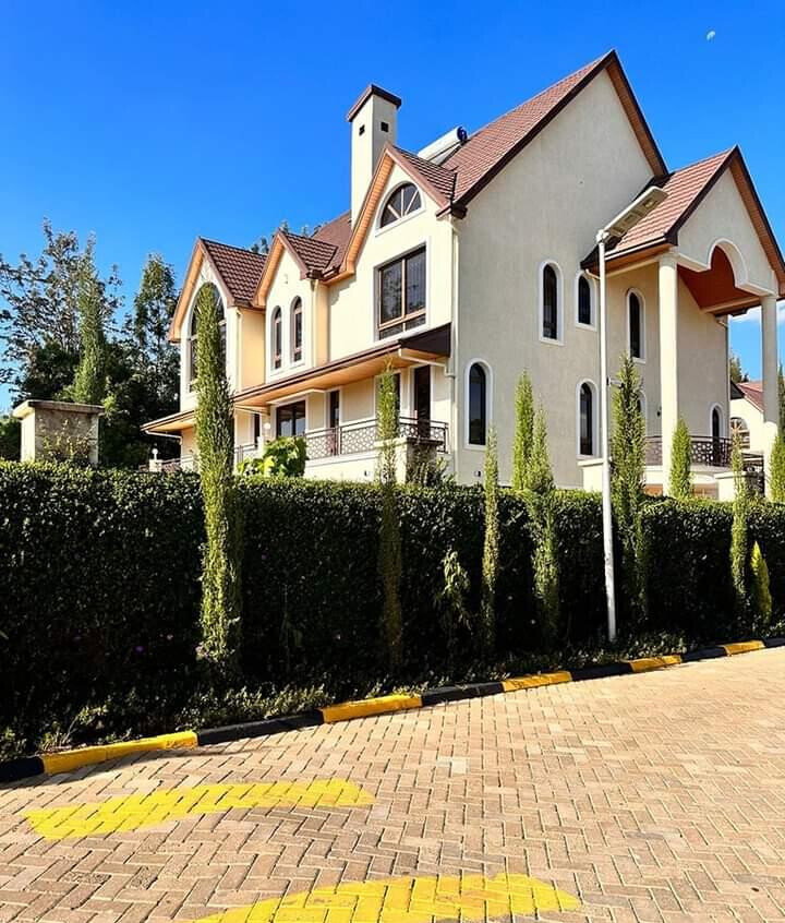 7-Ensuite Townhouse with DSQ & 24/7 Security – Karen Gated Community