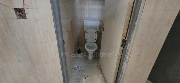 Big Godown to Let:City Cabanas