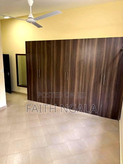 5bdrm Maisonette in Nyali for rent - Image 3