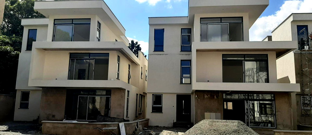 Brand New 5BR All-Ensuite Townhouse with DSQ & Generator - Kileleshwa