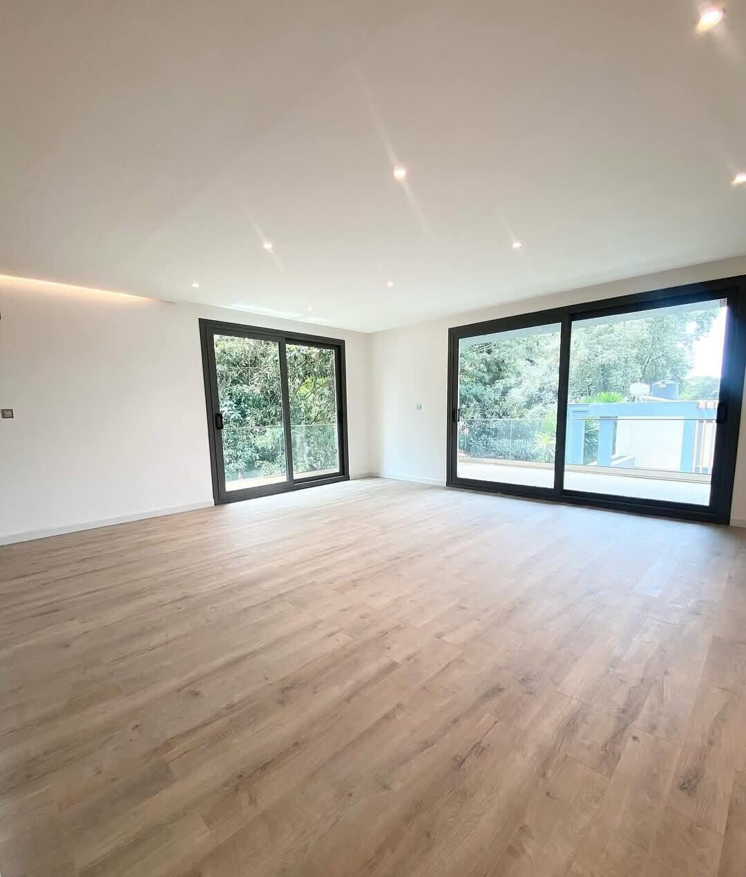 5-Ensuite Townhouse with Jacuzzi & Study - Lavington