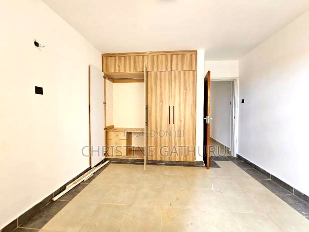 3bdrm Apartment in Uthiru for rent