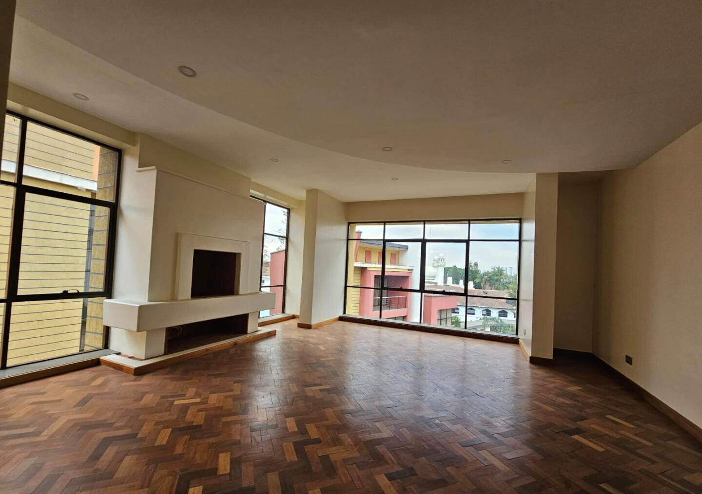 Garden Townhouse with 5BR at KSh 85M