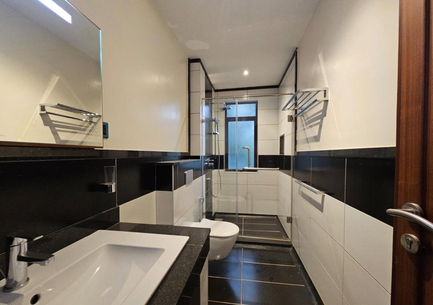 Garden Townhouse with 5BR at KSh 85M