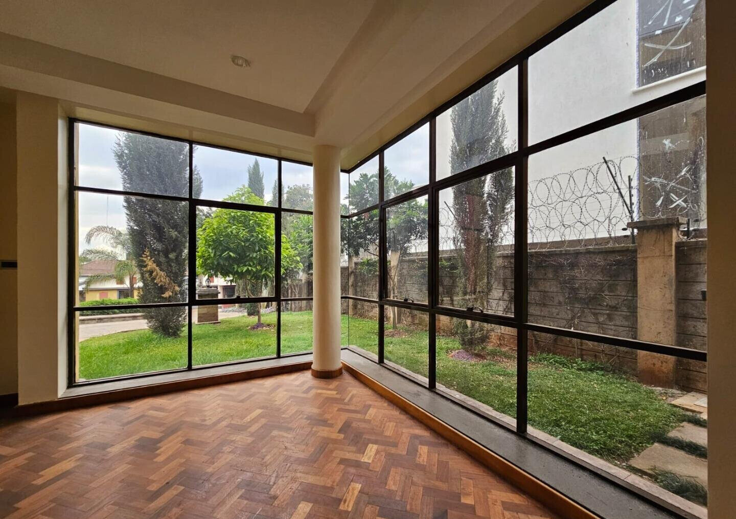 Garden Townhouse with 5BR at KSh 85M