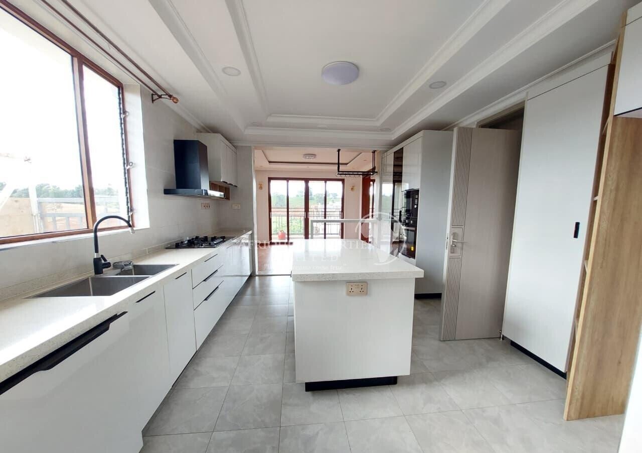 Luxury 5BR Villa at KSh 300K