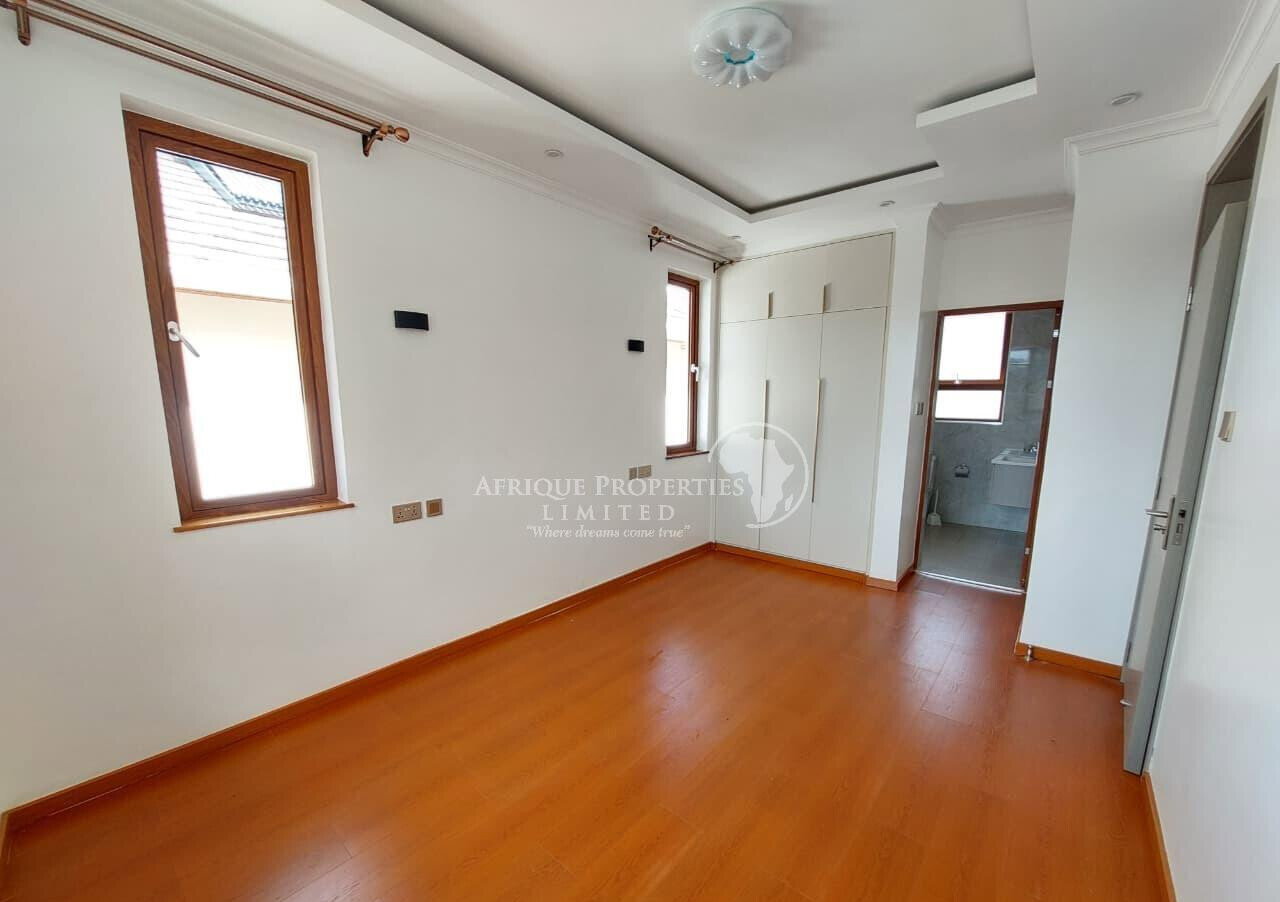 Luxury 5BR Villa at KSh 300K