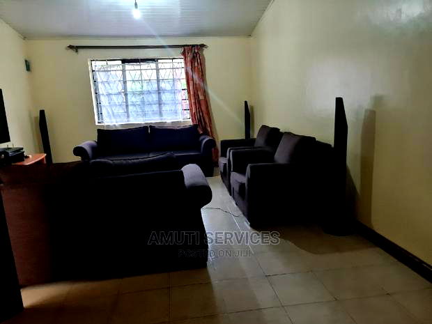 3bdrm Bungalow in Valley View, Mlolongo for sale