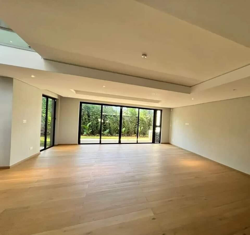 3-Bed Garden Villa with Clubhouse Access - Spring Valley