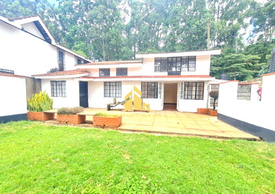 Pet Friendly 3BR Cottage