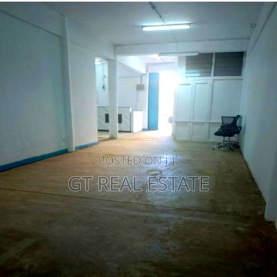 Middle Sized Warehouse for Lease - Image 4