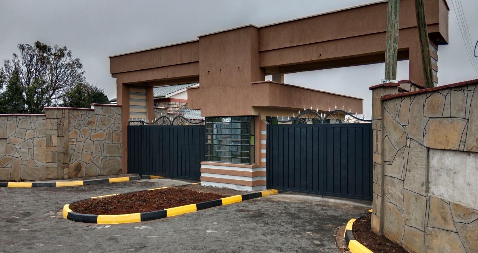 Half Acre Garden Land in Tigoni