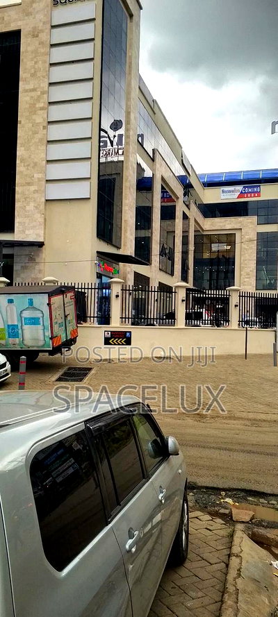 New Mall Shops - Image 2