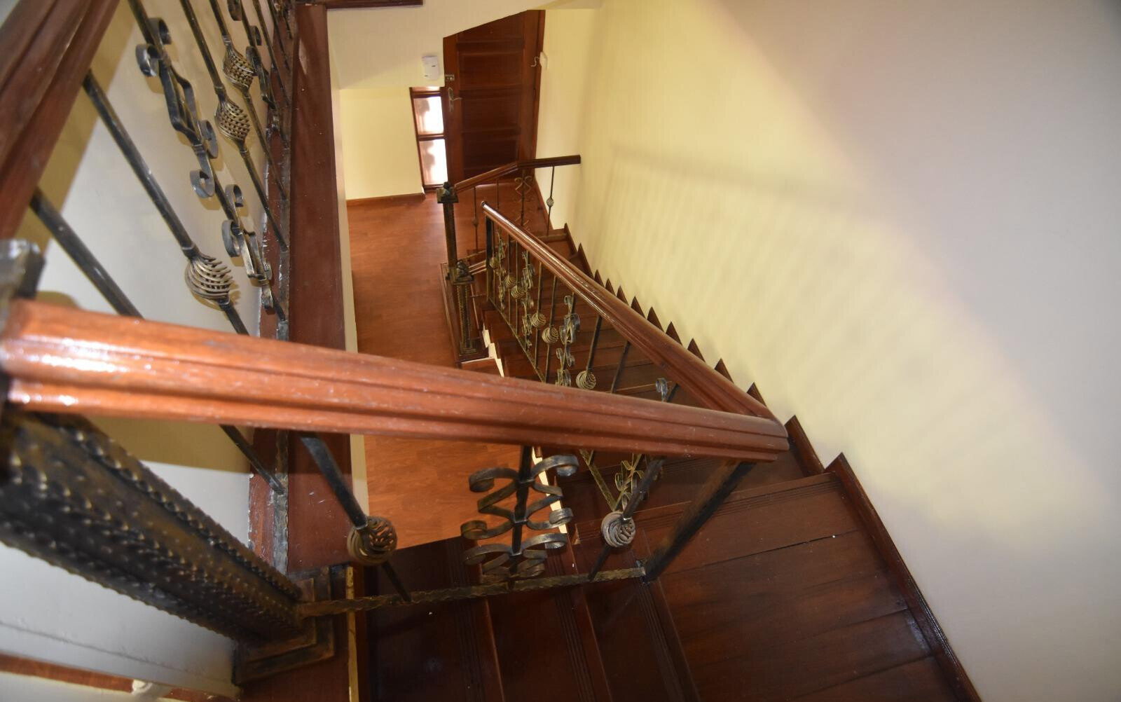 Private 5BR Townhouse with DSQ & Only 6 Units - Lavington