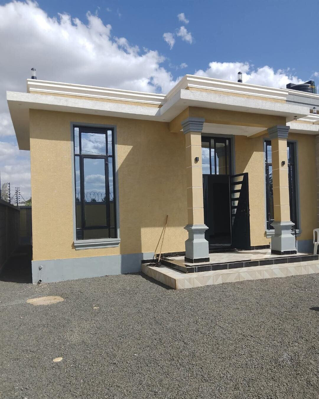 4BR All-Ensuite Townhouse on 40x80 - Mugutha, Thika