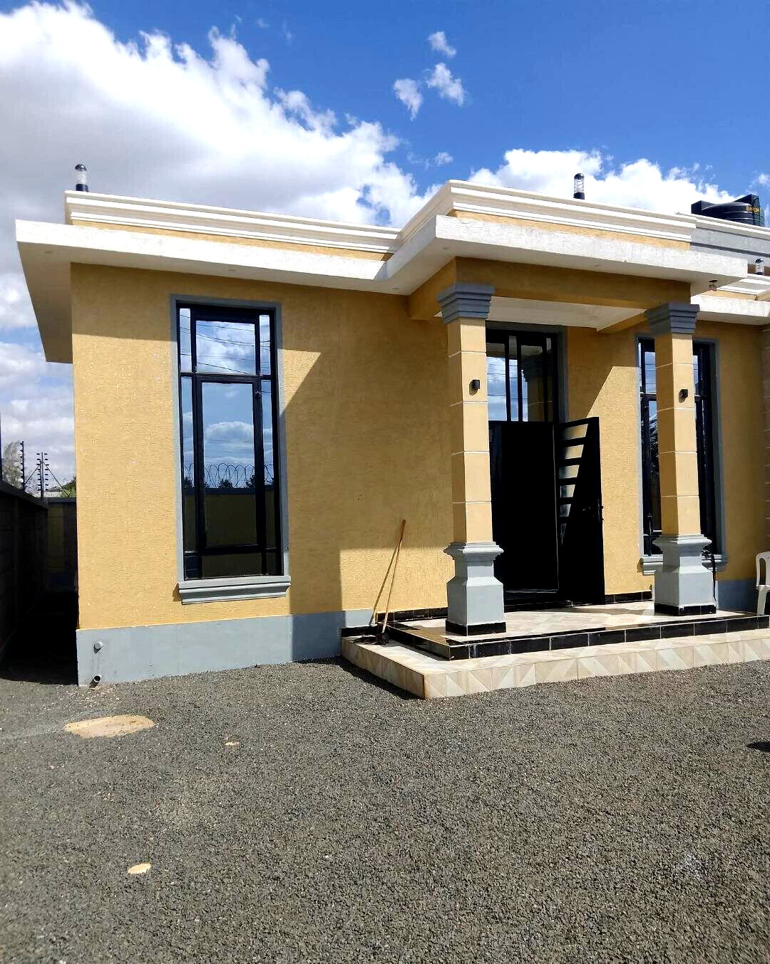 4BR All-Ensuite Townhouse on 40x80 - Mugutha, Thika