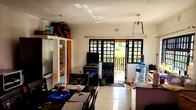 5bdrm Bungalow in Illula for sale - Image 12