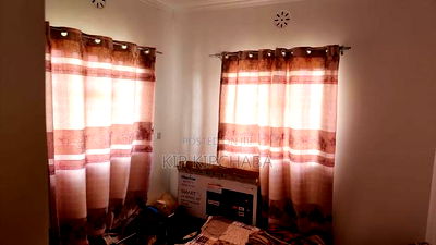 5bdrm Bungalow in Illula for sale - Image 8