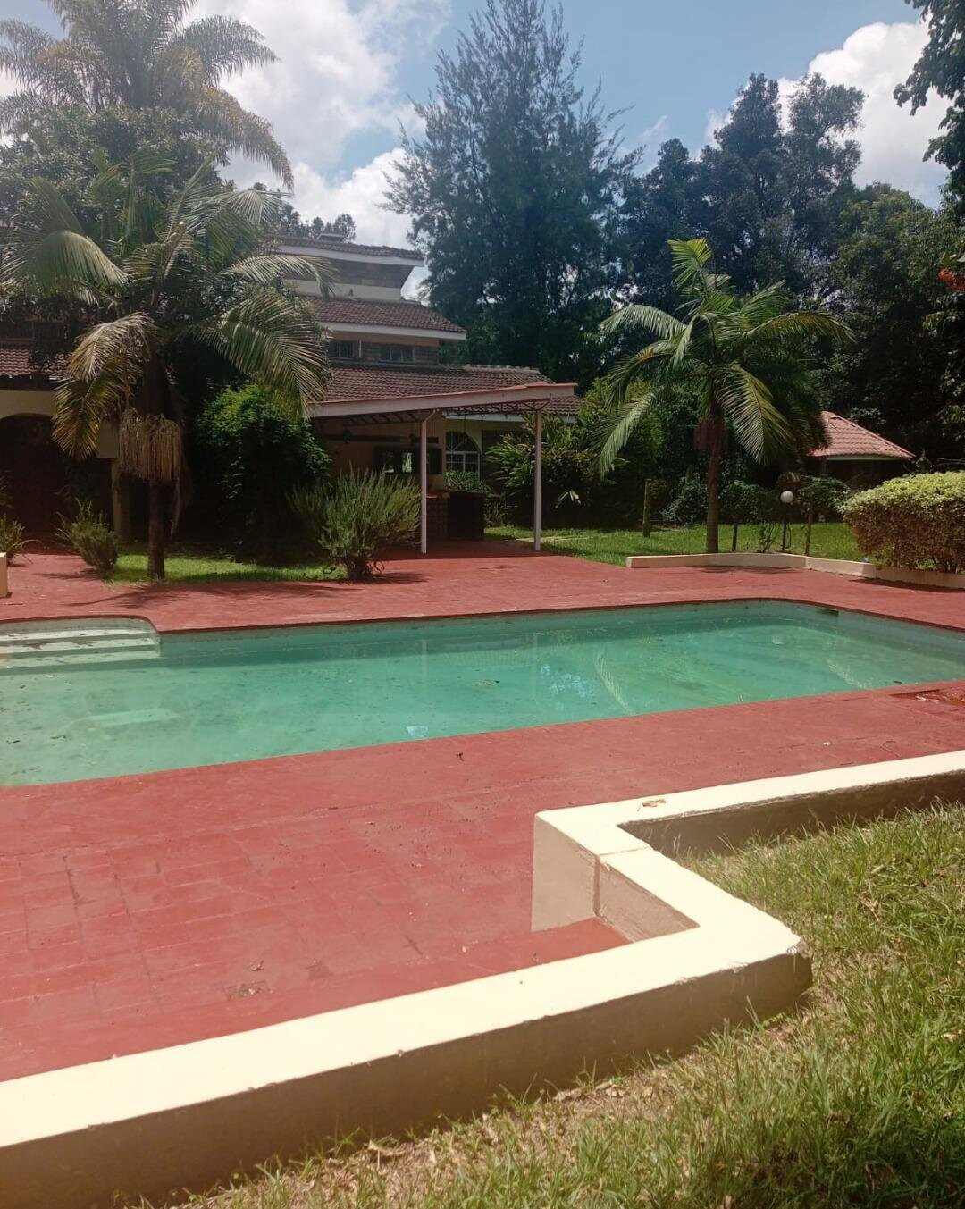 6BR Mansion with Garden at KSh 400K