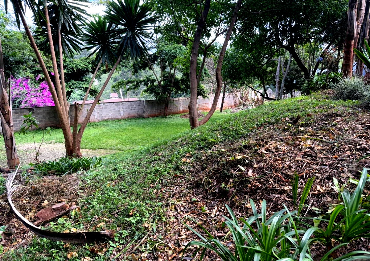Garden Plot with Parking for KSh 100M