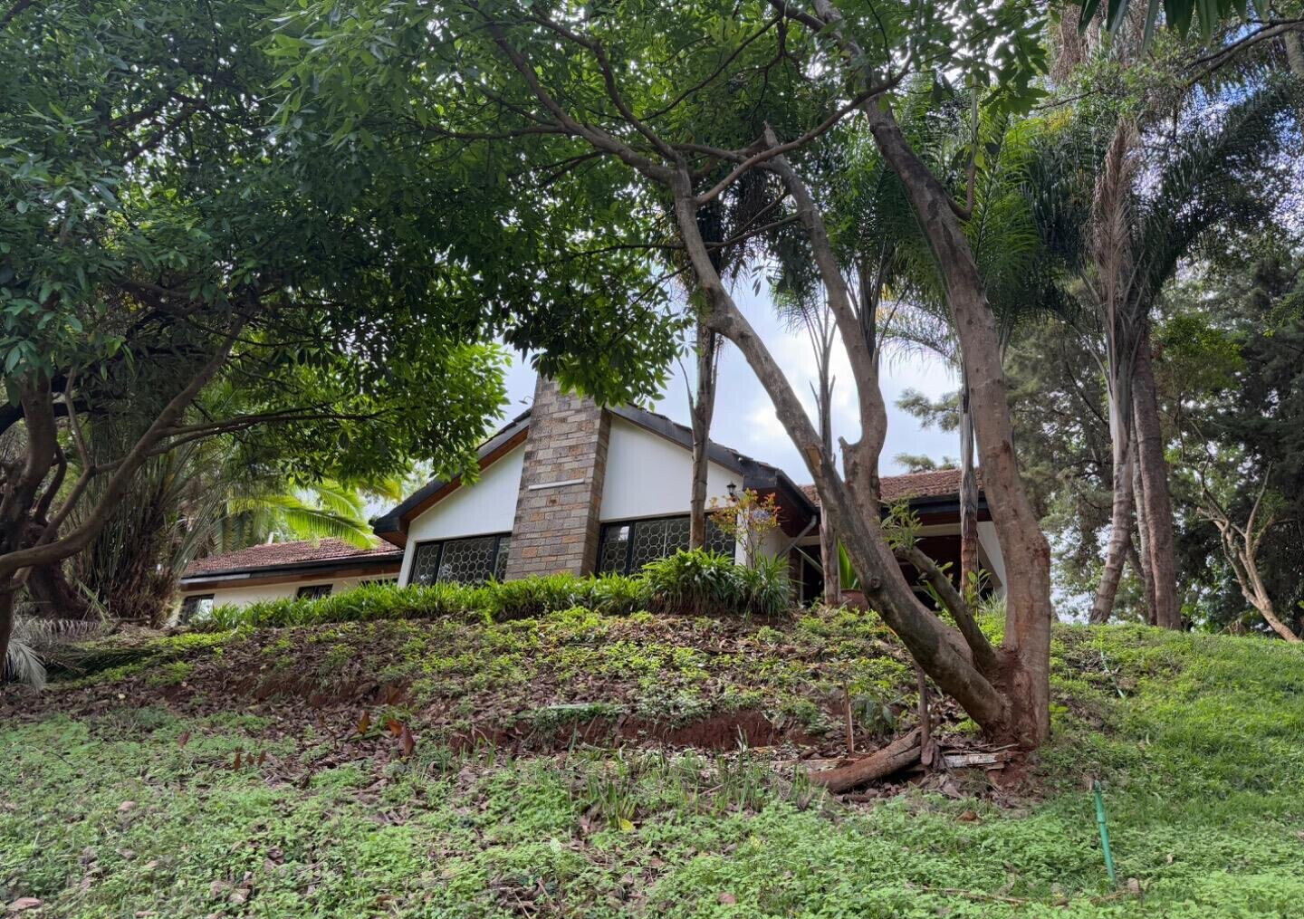 Garden Plot with Parking for KSh 100M