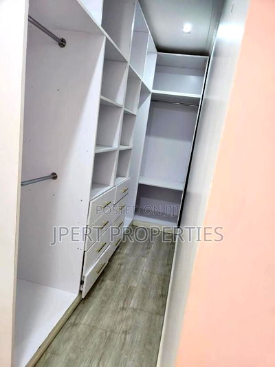 4bdrm Maisonette in Toll Estate, Mangu for sale - Image 5
